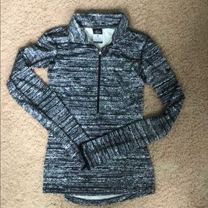 NIKE DRI FIT HALF ZIP